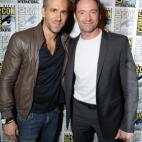 Junto al actor Hugh Jackman en la Comic Con.