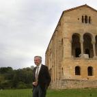 Qué mejor lugar para ofrecer una clase magistral sobre el Prerrománico asturiano. Moneo se ha llevado el Premio Príncipe de Asturias de las Artes.