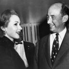 Movie Actress Piper Laurie (left) is wearing a donkey head beauty spot on her cheek as she chats with Gov. Adlai Stevenson of Illinois, Democratic presidential nominee in Portland on Sept. 8, 1952. (AP Photo)