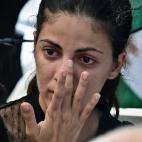 La hija del opositor se encontraba de visita en España cuando ocurrió la tragedia. Desconsolada ante la repentina muerte de su padre.
