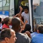 Periodistas independientes reportaron desde La Habana que hubo enfrentamientos entre la policía cubana y opositores, quienes asistieron al funeral de Oswaldo Payá.