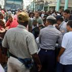 Durante el traslado del cortejo fúnebre hubo enfrentamientos entre la policía y oponentes cubanos.