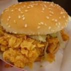 Otra vez el KFC y otro de sus sandwiches. Esta vez una familia de Kerala, al sur de la India, encontró gusanos vivos en un sandwich a principios de octubre.