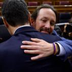 1 de junio de 2018. Pedro S&aacute;nchez consigue llevar a cabo la moci&oacute;n de censura a Mariano Rajoy y se convierte en el nuevo Presidente del Gobierno gracias a los votos, entre otros, de Unidos Podemos. Su relaci&oacute;n se vuelve m&aa...