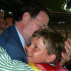 Con su hijo Mariano en la final de la Eurocopa en Austria.