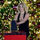 Encendiendo el árbol de navidad de Las Vegas.