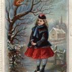 Una niña victoriana observa a una pequeña ardilla en esta tarjeta de finales del siglo XIX.