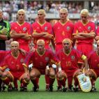 La selección de Rumanía al completo decidió teñirse el pelo para el mundial de Francia de 1998.