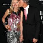 Michelle Pfeiffer & David E. Kelley ahora
