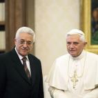 VATICAN CITY - DECEMBER 3: Pope Benedict XVI (R) meets with Palestinian President Mahmoud Abbas at his private library December 3, 2005 in Vatican City. Abbas, who is two-day visit to Italy, had a 20 minute audience with the Pontiff. (Photo by...