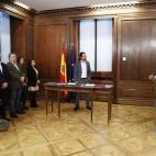 Miembros de PSOE y UP asisten a la firma del documento