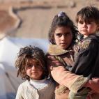 "Millones de inocentes llevan ya tres años sufriendo en Siria, sobre todo los niños. Han bombardeado sus casas, escuelas y hospitales. Han destruido su mundo. Llevan 3 años viviendo y soportando la violencia de la guerra, una violencia indisc...