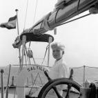 En esta imagen se le puede ver durante una excursi&oacute;n en el barco 'Saltillo', el 28 de agosto de 1949.