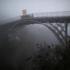 Puente de Hierro, Inglaterra