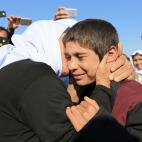 Un ni&ntilde;o yazid&iacute; regresa con su familia en Duhok, Irak, un reencuentro tras a&ntilde;os en manos del ISIS.&nbsp;