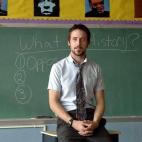 QUIÉN: Ryan Gosling como Dan Dunne ¿DÓNDE LO HAS VISTO? Es profesor de instituto en Half Nelson FRASE MEMORABLE: "El sol sale y luego se esconde, pero cada vez que esto pasa, ¿qué obtienes? Un nuevo día"