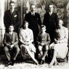 El senador español Francisco de Lastres propuso en 1917 al rey Alfonso XIII para el Nobel de la Paz. Aún no había dado su apoyo al golpe de Estado de Primo de Rivera (1923).