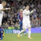 Sí, también esto. La famosa acción del defensa portugués del Madrid terminó siendo un videojuego en el que uno se mete en la piel de la mano de Messi y debe huir de la pierna de Pepe, que busca pisotearle.