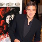 Clooney durante el estreno de El buen alemán en Hollywood en diciembre de 2006.