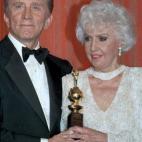 Con Barbara Stanwyck en los Globos de Oro