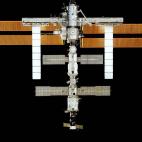 Foto tomada desde el transbordador espacial Discovery antes de acoplarse a la Estación Espacial Internacional. Julio de 2005.
