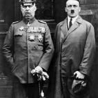 BERLIN, GERMANY: Paul von Hindenburg, 85, (L), German general and President (1847-1934) poses with the flamboyant Nazi leader Adolf Hitler (1889-1945) 30 January 1933 in Berlin after Hindenburg appointed Hitler as Chancellor of Germany. Hitler...