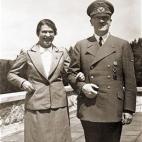 Adolf Hitler (1889 - 1945) with Gertrud Forster, born Deetz, the wife of Albert Forster (1902 - 1952), Gauleiter of Danzig, at the Teehaus Moslahnerkopf, Berchtesgaden, Germany, 1943. (Photo by Galerie Bilderwelt/Getty Images)