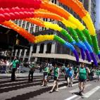 Globos de múltiples colores, en las calles de Nueva York.