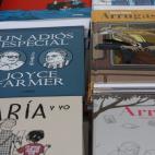 Otra editorial especializada que se anima a tener presencia en la Feria del Libro. Arrugas, de Paco Roca, sobre el Alzheimer, que fue llevado al cine y se llevó un Goya de animación, es todo un best seller para lo que son las cifras de cómic ...