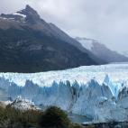 Ubicado en La Patagonia, este glaciar es uno de los m&aacute;s impresionantes del mundo, no s&oacute;lo por su majestuosidad sino tambi&eacute;n por estar en este enclave natural repleto de lagos glaciares, bosques helados y montes andinos. Sin ...