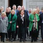 Foto de familia de los nuevos diputados del Sinn Féin