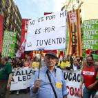 Manifestación en Barcelona, contra la LOMCE y los recortes en educación.