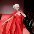 Desfile Heart Truth Red Dress Collection en la Olympus Fashion Week de Bryant Park (Nueva York)