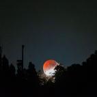 Eclipse de luna en Garaf&iacute;a (La Palma, Espa&ntilde;a)