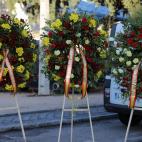 Corona de flores fúnebre en el Valle de los Caídos