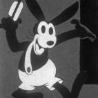 5 de septiembre de 1927. El dibujo Oswald the Lucky Rabbit, Trolley Troubles.
