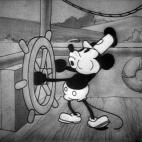 18 de noviembre de 1928. Primer corto protagonizado por Mickey Mouse y con la primera aparición de Minnie. Fue estrenado ese día en el Colony Theatre de Nueva York.