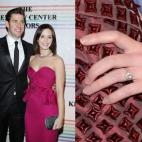 Anunciaron su compromiso en 2009 cuando el actor de "The Office" le entregó un anillo de Neil Lane de tres quilates, de diamantes y platino.