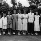 El multimillonario patriarca, Joseph Patrick Kennedy (derecha), junto a su esposa y ocho de sus nueve hijos en Londres, en 1937. JFK es el tercero empezando por la derecha.