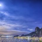 Con el Cristo Redentor, una de la siete maravillas del mundo moderno, reinando sobre la ciudad, Río de Janeiro es mucho más que playas, aunque también es verdad que son un verdadero paraíso. Ver más fotos aquí.