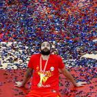 Basketball - FIBA World Cup - Final - Argentina v Spain - Wukesong Sport Arena, Beijing, China - September 15, 2019 Spain's Ricky Rubio sits on the court underneath confetti as he celebrates winning the FIBA World Cup with his medal REUTERS/T...