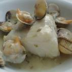 "Una receta sencilla y con un sabor a mar increíble. Ideal para aprovechar el bacalao fresco que está en temporada", escribe la autora de esta receta. Puedes ver cómo preparala en Cookpad.