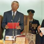Toma posesión del cargo como nuevo presidente de Sudáfrica, el 10 de mayo de 1994.