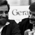 Gerardo Iglesias y Julio Anguita, los dos primeros coordinadores generales de IU, en un acto del PCE en 1983.