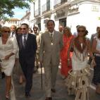 El exalcalde Julián Muñoz, su exmujer, Maite Zaldívar, y la exalcaldesa Marisol Yagüe en la Feria de Marbella en 2002.
