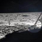 Armstrong fue el primero en pisar la Luna pero esta es una de las pocas fotografías en la que se le puede ver.