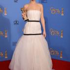 Jennifer Lawrence, ganadora por segundo año consecutivo de un globo de Oro, esta vez como mejor actriz de reparto en una comedia o musical (La gran estafa americana).