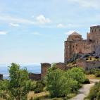 El castillo de Loarre, construido en el siglo XI en la comarca de la Hoya de Huesca, es una de las dos fortalezas que aparecen en la lista.