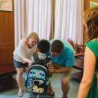 Lee y Sandra Peoples acogieron a Joel de un orfanato en China en septiembre de 2014. 

Foto de The Archibald Project