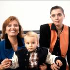 Con su hija Carmen Borrego y su nieto (1990)